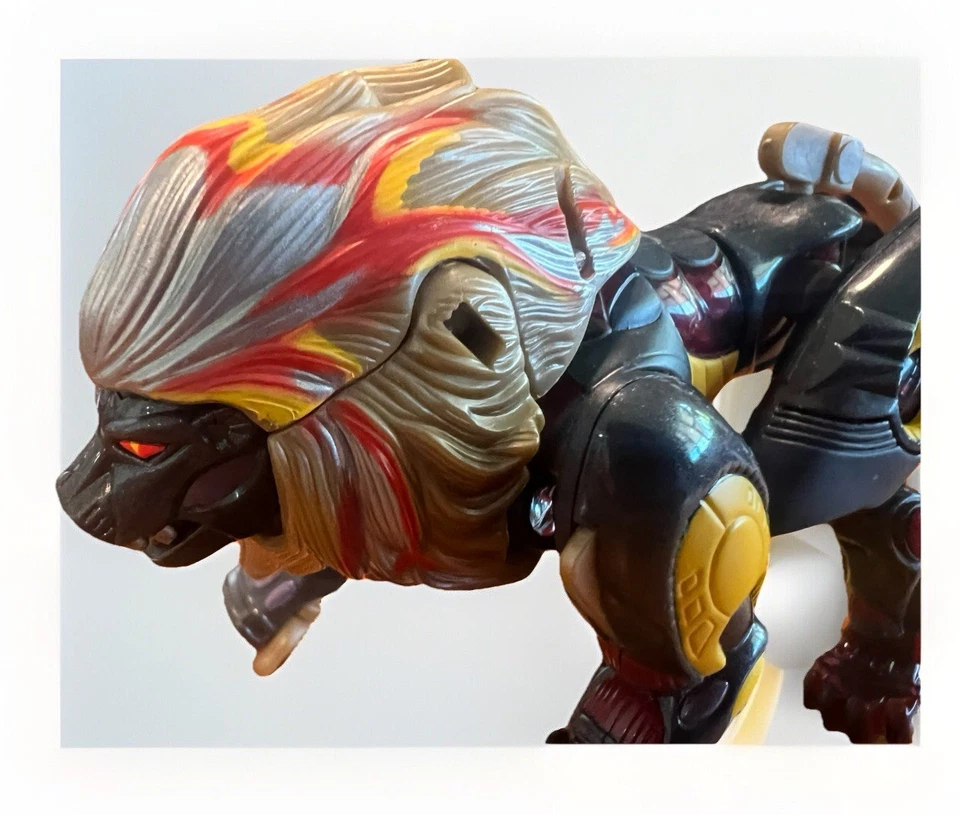 2004 Hasbro Transformers Universe Beast Machines Snarl Complete W/ Tail - Image 2 of 4