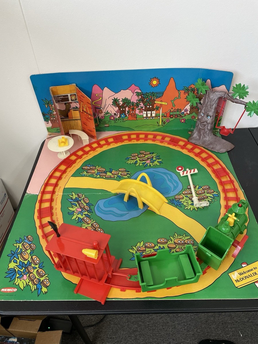 Vintage McDonald's McDonaldland Train Playset Set Remco 1976
