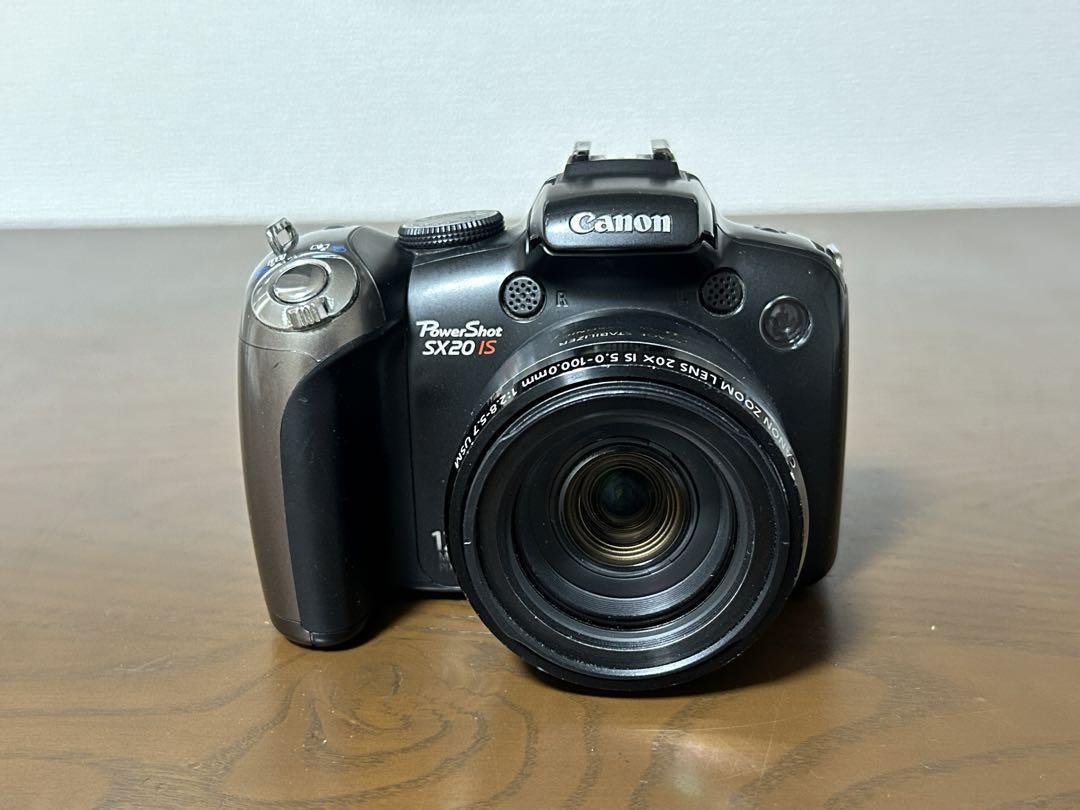 Canon Powershot SX20 IS Camera - Tested, No Dust or Mold, Great 