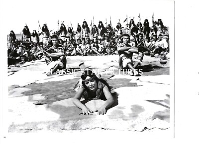 K746a Native American Navajo? Sioux ? not sure what movie vintage photo