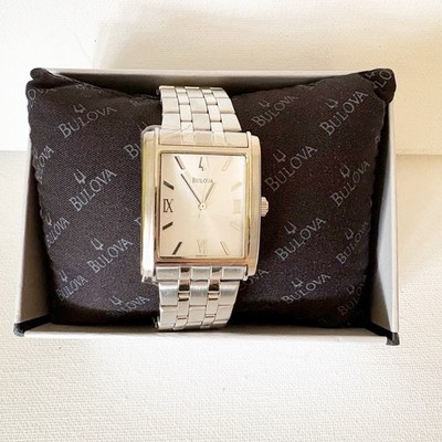 MD Live Casino Bulova Watch Model C869892 Water Resistant  display picture 2