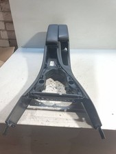 BMW 3 E90 E91 2006 Armlehne 7075357 DMT7101