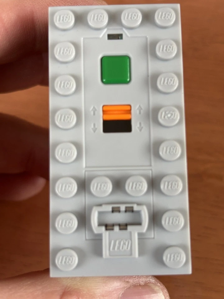 GENUINE LEGO Creator Expert Fairground Mixer 10244 & LEGO motor kit 8883/88000, photo 3 of 5