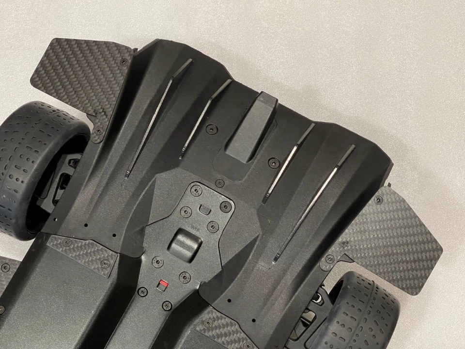 Carbon Fiber Winglets for ARRMA Limitless / Infraction - Image 2 of 3