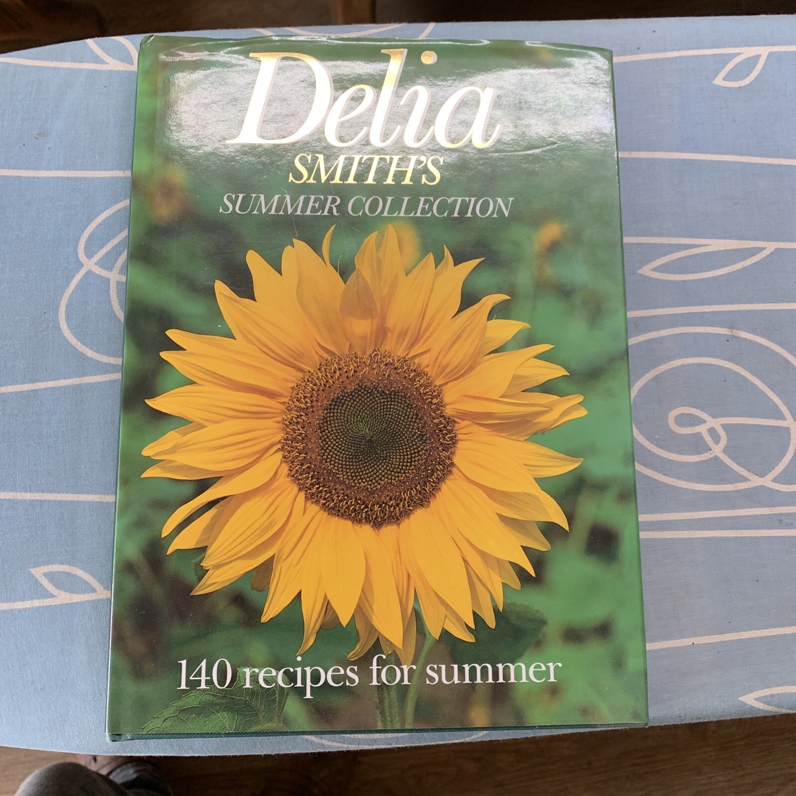 Delia Smith's Summer Collection: 140 Recipes for Summer By Delia Smith