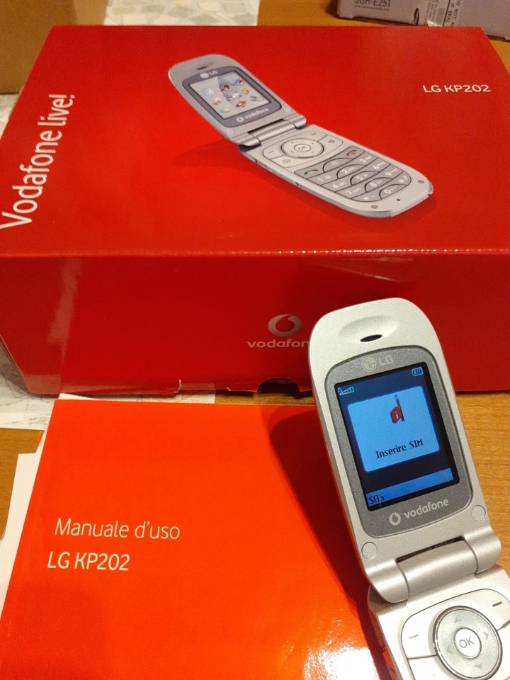 Cellulare VODAFONE LG KP202 - Immagine 4 di 4