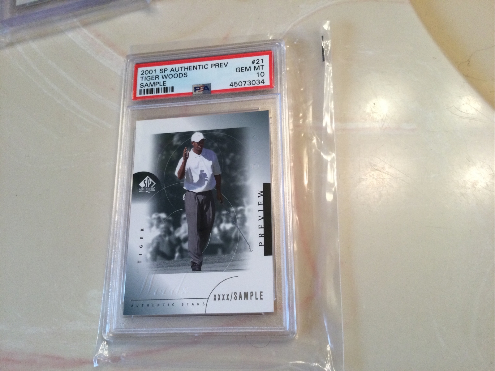 2001 TIGER WOODS RC PSA 10 SP AUTHENTIC PREVIEW SAMPLE (#21)