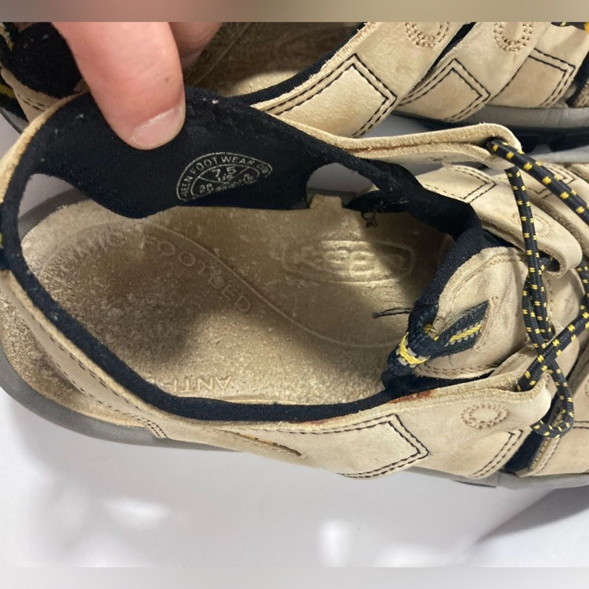 Keen anti odor anatomic footbed sandals tan black 7.5 Keen anti odor anatomic footbed sandals tan black 7.5 | eBay main image 4