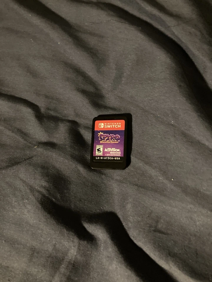 Nintendo Switch OLED With Charging Cable and Spyro Reignited Trilogy NO DOCK - Image 4 of 4