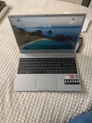 Laptop Medion E15309 Win 11  500 Gb 8 Gb