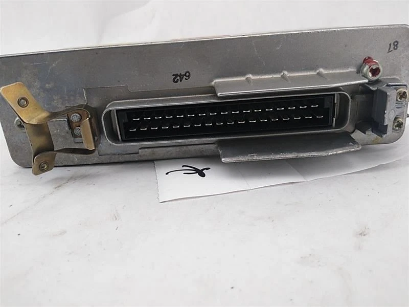 Módulo de control informático BMW 318i E30 sedán ECM ABS compatible con 1991 1992 Foto 4 de 4