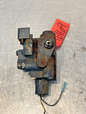 2016 Mahindra 1533 Tractor Hydraulic Valve