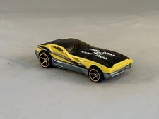 Hot Wheels Bye Focal II 2011 Faster Than Ever Yellow FTEs
