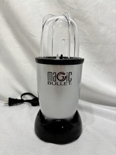 Magic Bullet 14 oz. Silver/Black Compact Personal Blender MB1001B WORKS GREAT