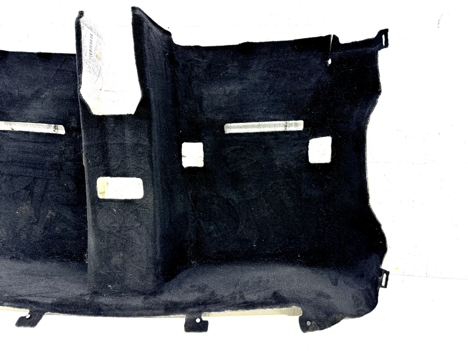 MERCEDES E350 W212 2010-2016 revestimiento de alfombra de piso trasero negro OEM 2126801741 Foto 3 de 4