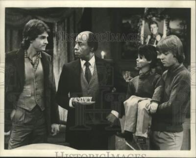 #ad 1980 Press Photo Roscoe Lee Browne with his co stars in a scene of quot;Soapquot; $24.99