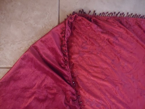 Vintage Embroidered Throw - Picture 7 of 7