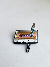 CASSETTE PIN CON CUERDA DE BOLÍGRAFO