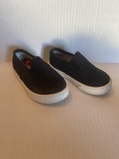 Wonder Nation kids black slip on sneaker shoes size 5