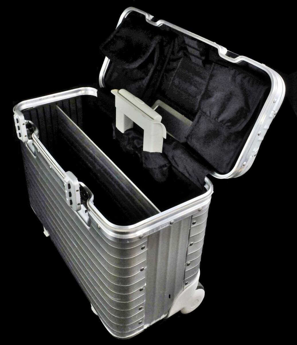 RIMOWA TOPAS 928.50 PILOT Trolley 2輪 36L Rimowa Topas Pilot 2-wheels 36L Silver Aluminium 928.50 | eBay