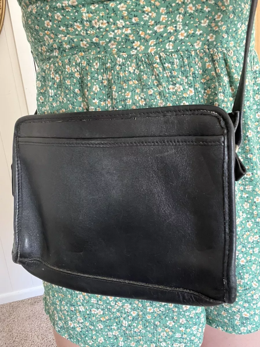 Vintage Leather Crossbody Wilson Leather Black Cross Body Bag