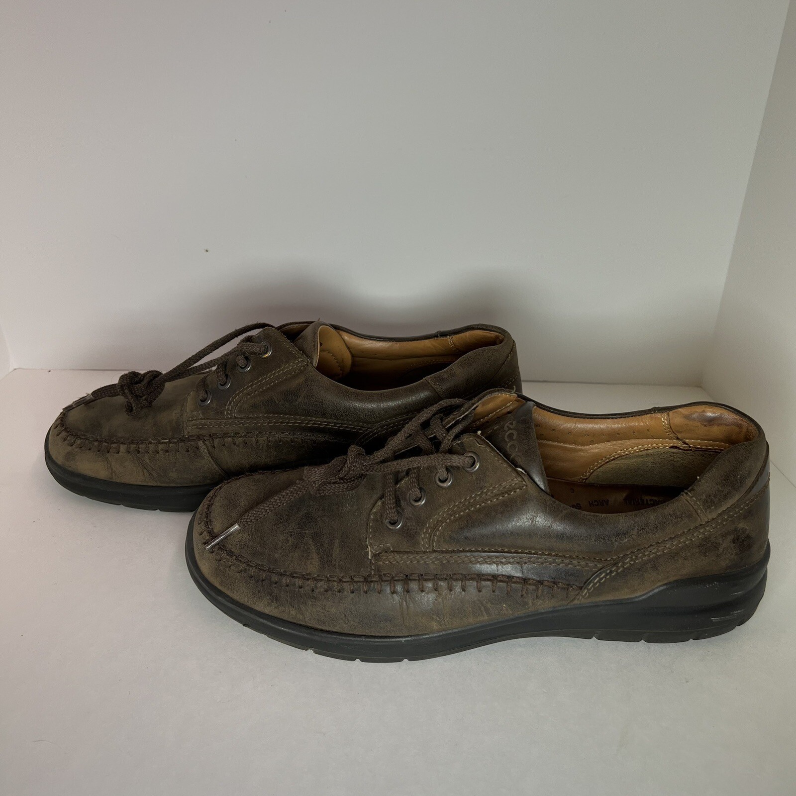 ecco mens loafer shoes