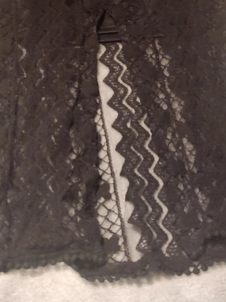 Falda larga de encaje negra firmada por D para niñas talla M (10/12) con forro Foto 2 de 4