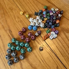 Lot of 30 Magic the Gathering 20 Sided Dice D20 Spindown Life Counter + Extras