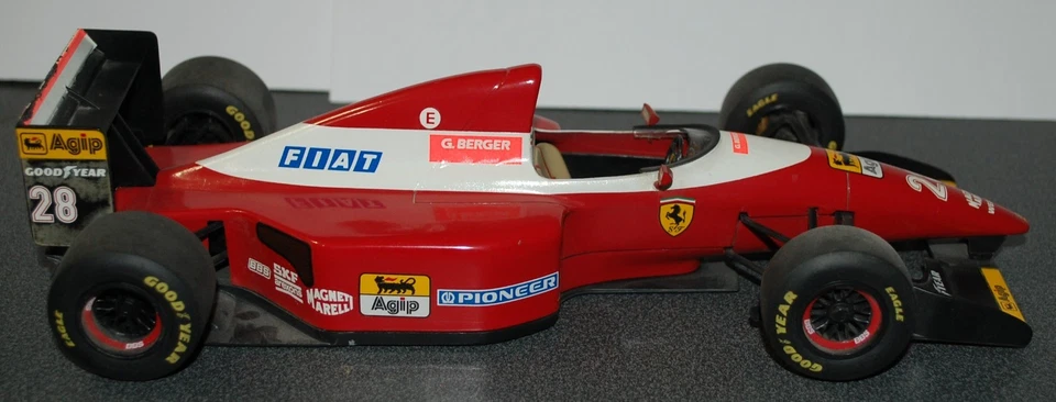 Paul's Model Art Ferrari F 93 A G. Berger-die cast 1/18 Scale model car - Image 2 of 4
