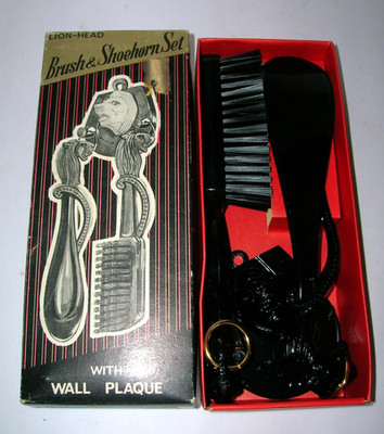 Lion Head 3pc Brush & Shoehorn Set w/ Hanger and Box Japan Vintage Black