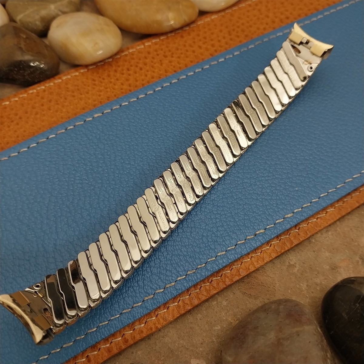 Bracelet Montre Vintage Baldwin – Or Rempli 10 Carats – 17,2 Mm – Années 60 – NOS