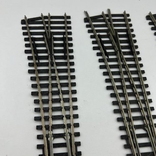 Peco Streamline Nickel Silver OO gauge LH turnouts / Points Medium Insulfrog X3 - Picture 5 of 9