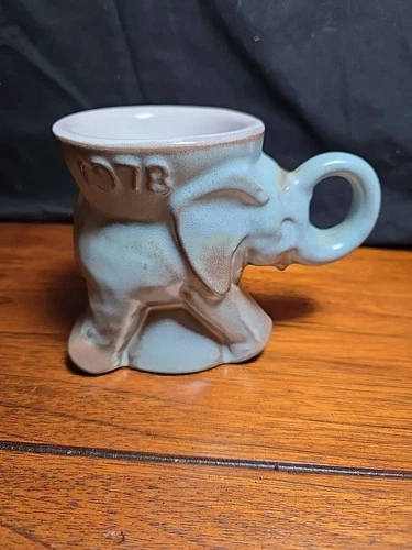 Vintage Frankoma 1978 GOP Republican Light Blue Elephant Political Mug TA4