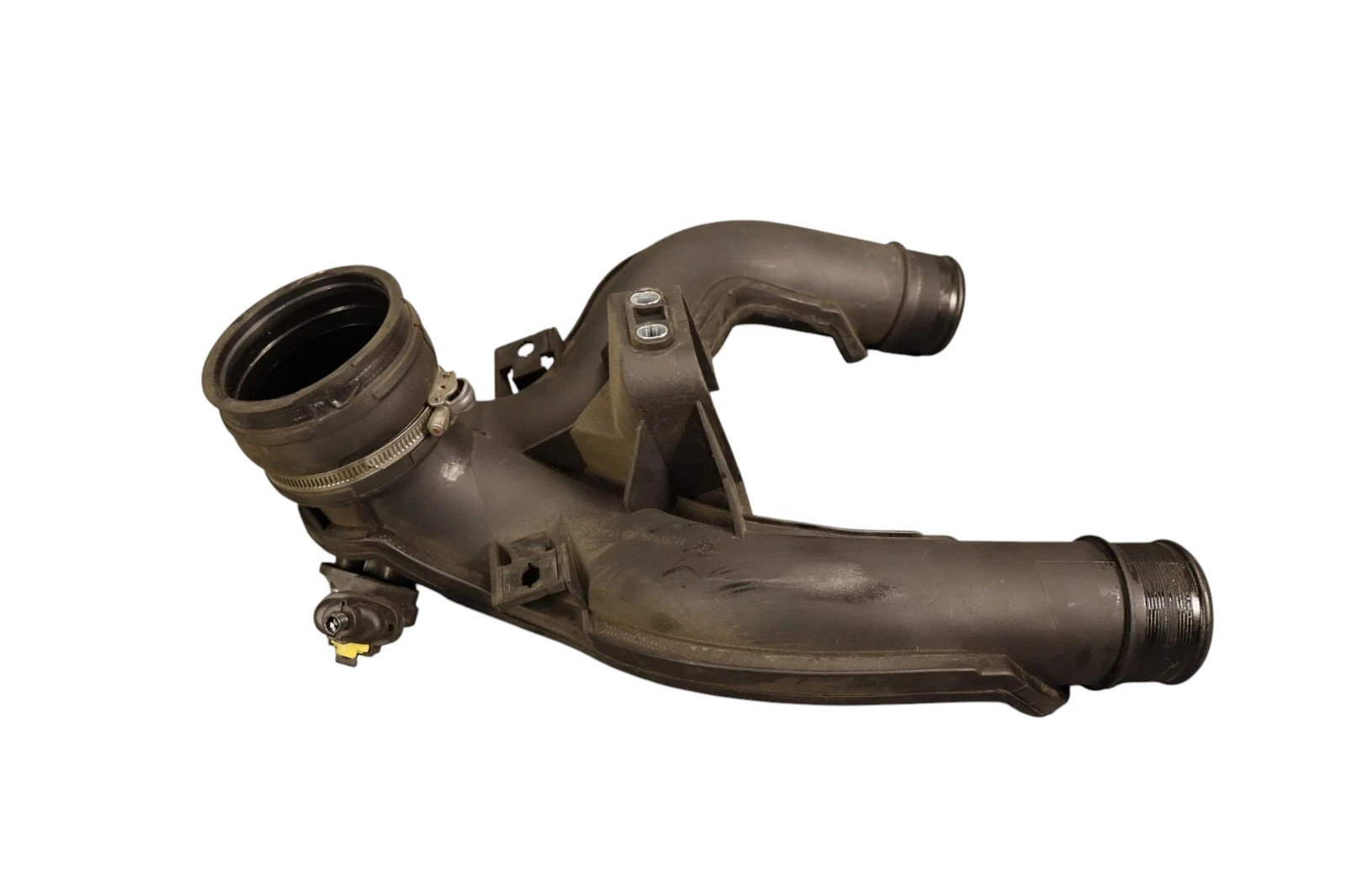 14-19 Maserati Ghibli Engine Air Intake Inlet Sleeve Duct Tube 670001350 Oem