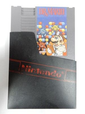 Dr. Mario Nintendo NES 1985 with sleeve