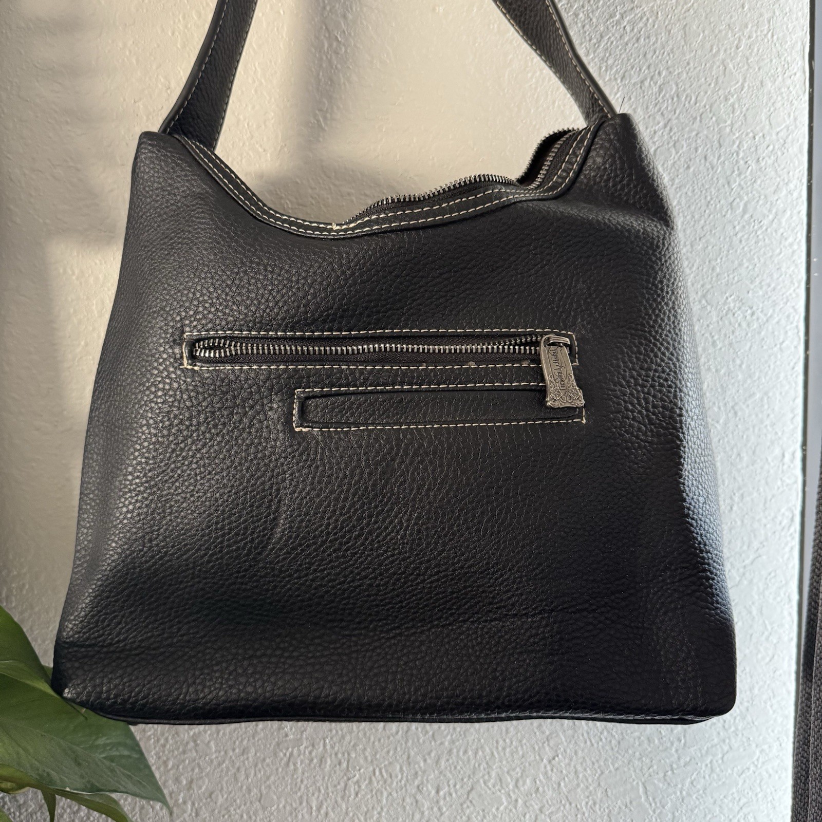 Trinity Ranch Cowhide Collection Tooled Black Han… - image 5