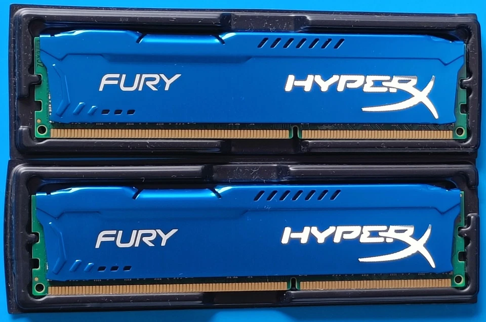 8 GB (2 x 4 GB) DDR3 1333 MHz KIT MEMORIE RAM KINGSTON 1,5V  DIMM PC3 PC DESKTOP - Immagine 3 di 4