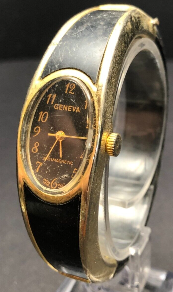 Vintage Women’s Geneva Analog Watch Untested May Require Battery or Repair