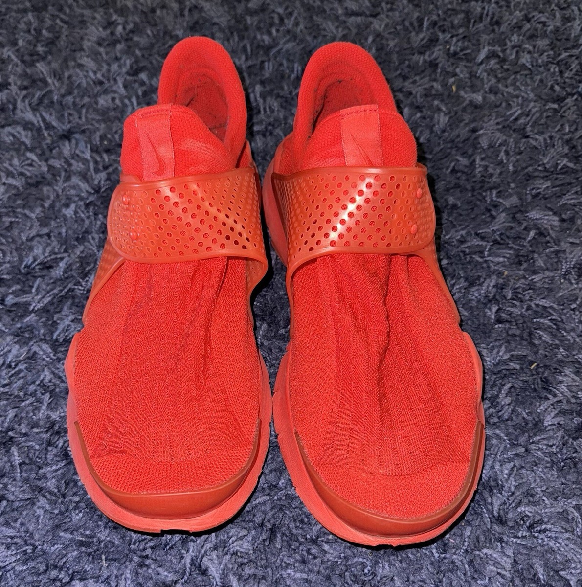 triple red sock dart