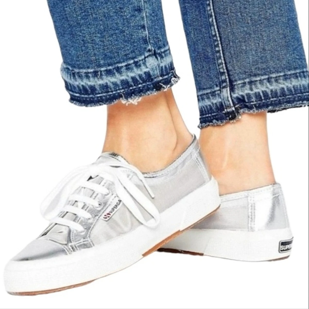 Superga sneakers store size chart