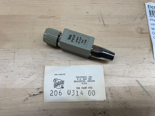 TEKTRONIX P6131 Passive Probe (10MΩ, 10.0pF, 10X, 1.3M) - Picture 1 of 2