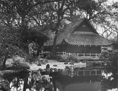 Beautiful Building Japanese Garden Micke Grove, Lodi, CA B+W Found Photo VB820