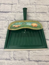 Vintage JV REED Made In USA Green Metal Dustpan Farm Mama Pig/Piglets Farmhouse