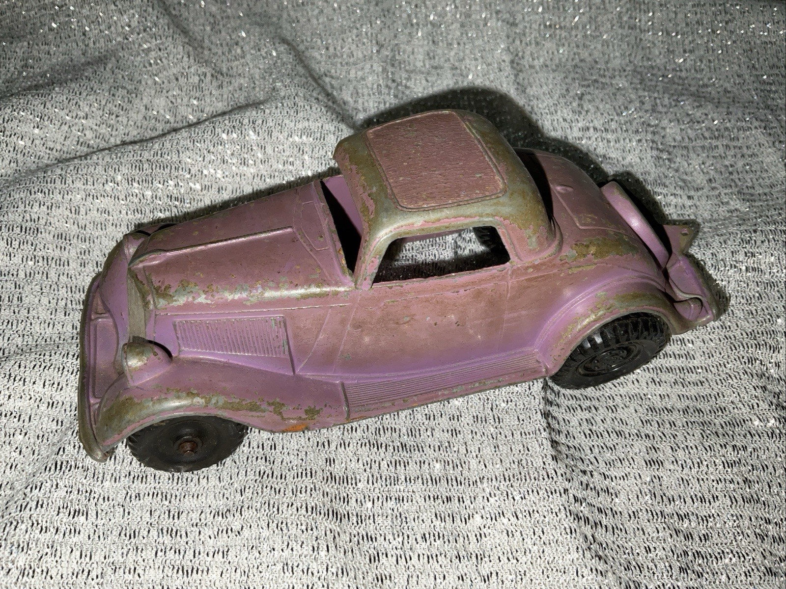 Hubley 404 Purple 1934 Ford Coupe Vtg See Pics Toy Collectible