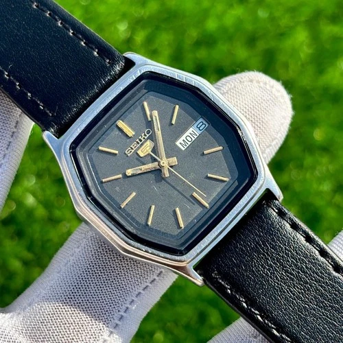 Vintage Seiko 5 Dress Formal Automatic Japan Made Men’s Watch 6309-584A