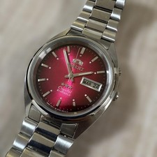 Orient Three Star Automatic 21 Jewels Day Date Red Dial Analog Watch Working