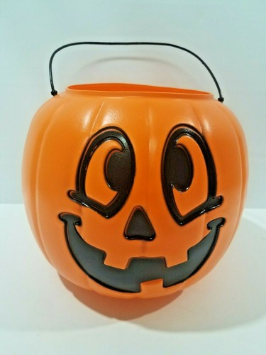 De colección Norfolk Halloween Calabaza Soplado Molde Cubo Cubo Truco o trato Hecho en EE. UU. - Imagen 5 de 5