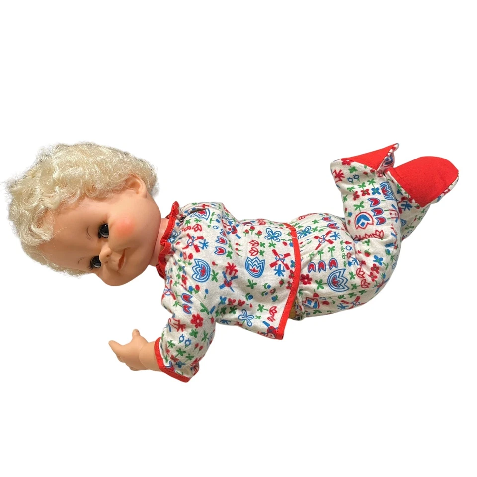 EEGEE'S POSI PLAYMATE 17” Muñeca Vinilo Cara/Posable Espuma Suave Cuerpo Camilla De Colección Foto 3 de 4