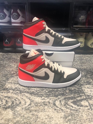 WMNS NIKE AIR JORDAN 1 MID SE - SIZE 7 WOMENS US (5.5Y MENS) - BNIB -  DEADSTOCK | eBay