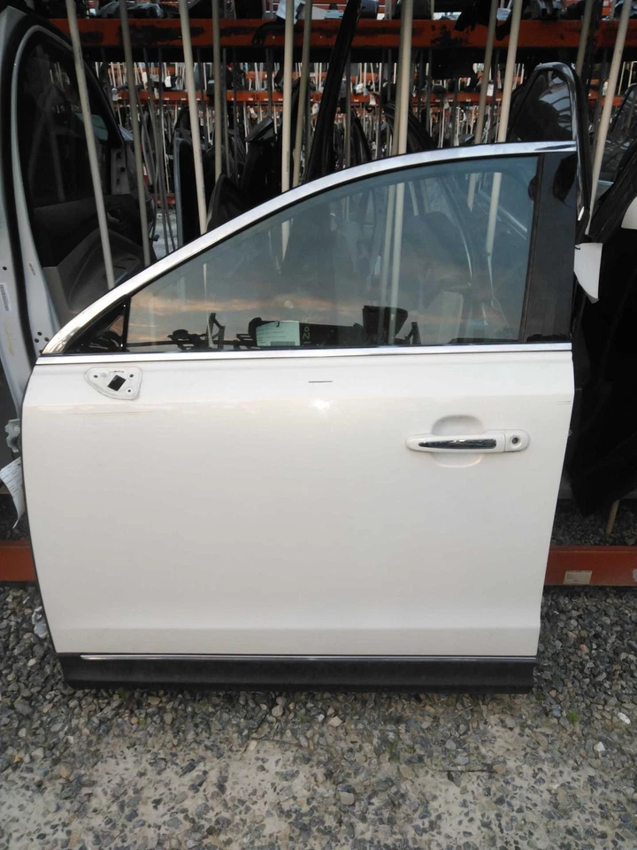 Used Front Left Door Assembly Front fits: 2013 Lincoln Mkt electric lower side m Foto 2 de 4